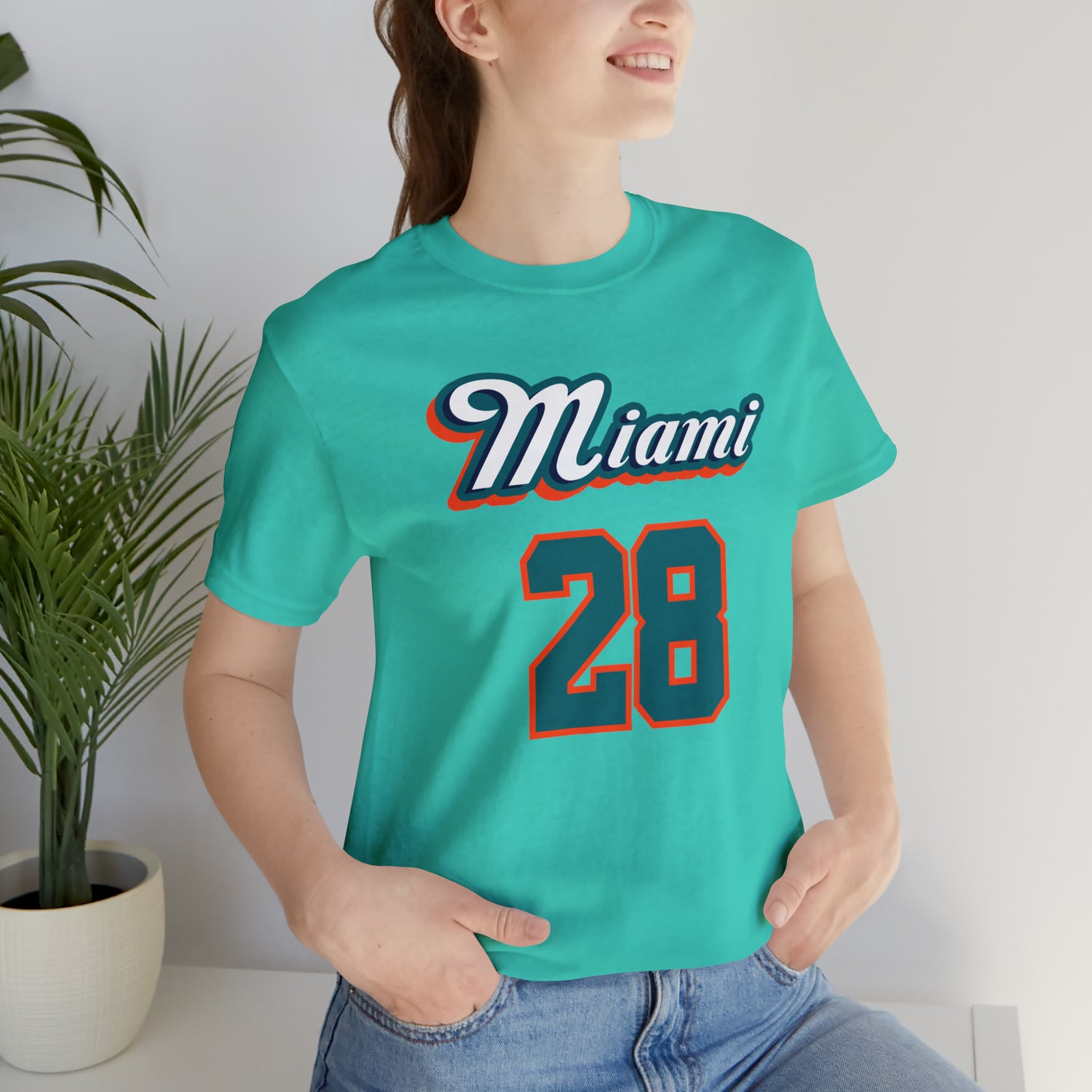 28 Miami Player Tee